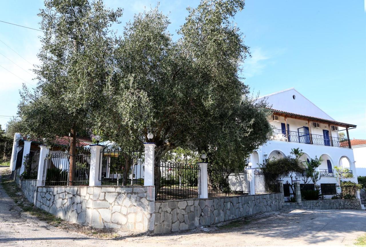 Kato Korakiana Athina Apartments מראה חיצוני תמונה